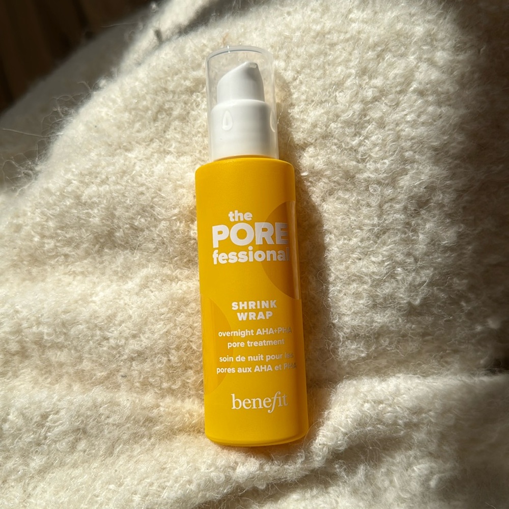 New Benefit The porefessional shrink wrap